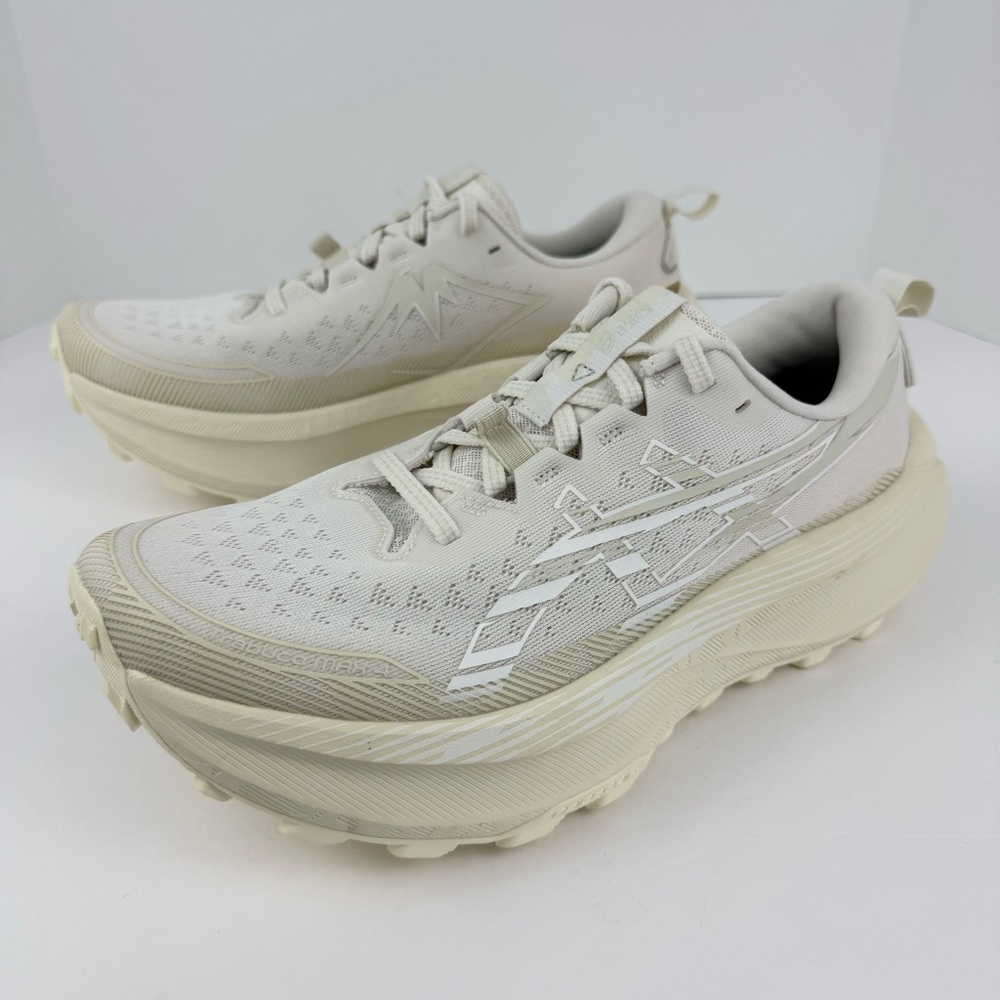 ASICS TRABUCO Max 4 Men’s Cream White Running Shoes 1011b976